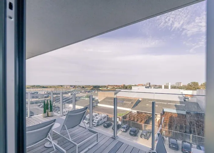 Casiola - Modern New With Pool Access And Parking * Oostende