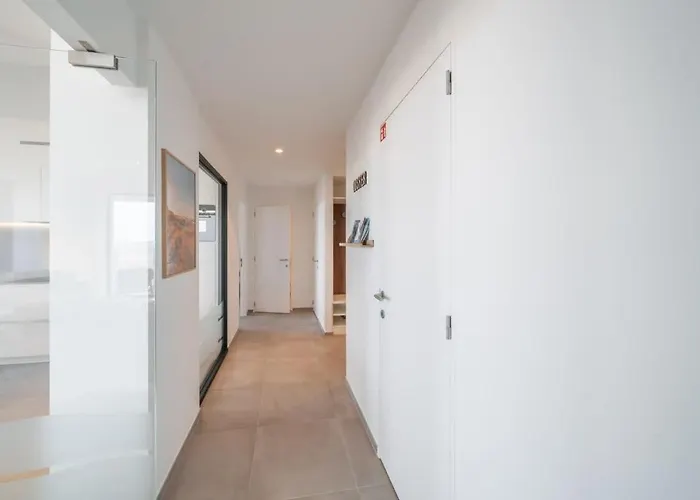 Casiola - Modern New With Pool Access And Parking Daire Oostende