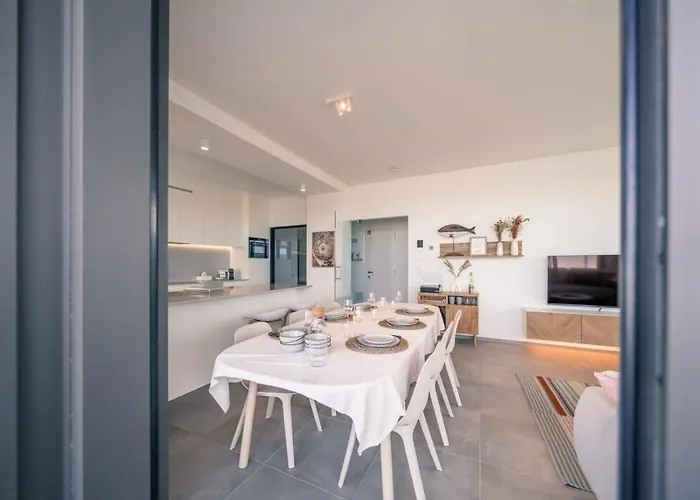 Casiola - Modern New With Pool Access And Parking Oostende